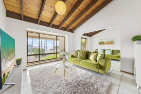 Long Jetty Waterfront Guest House